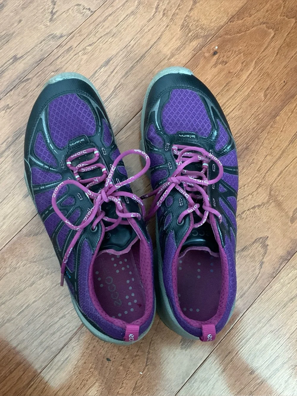 Ecco Biom Train Core Low Cut Sneakers Purple, Grey Athletic Shoes Size 8.5